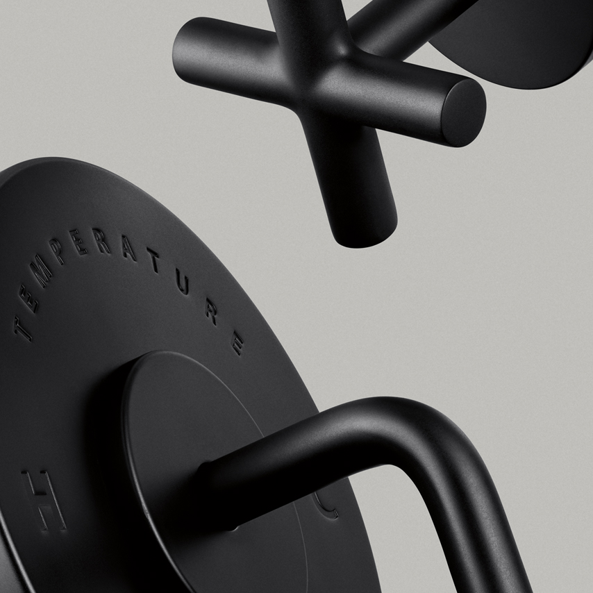 Flyte & Matte Black